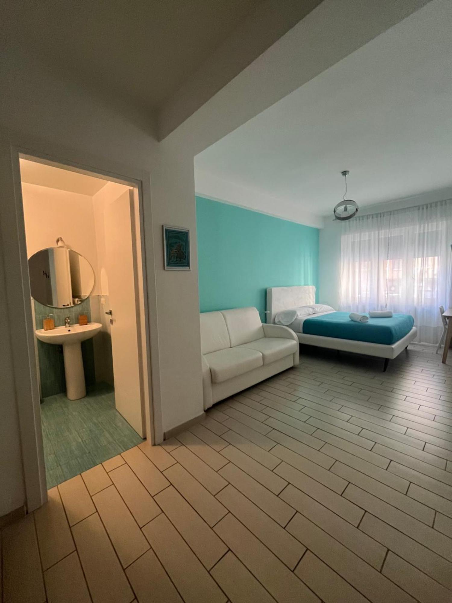 Vomerooms Napoli Eksteriør bilde
